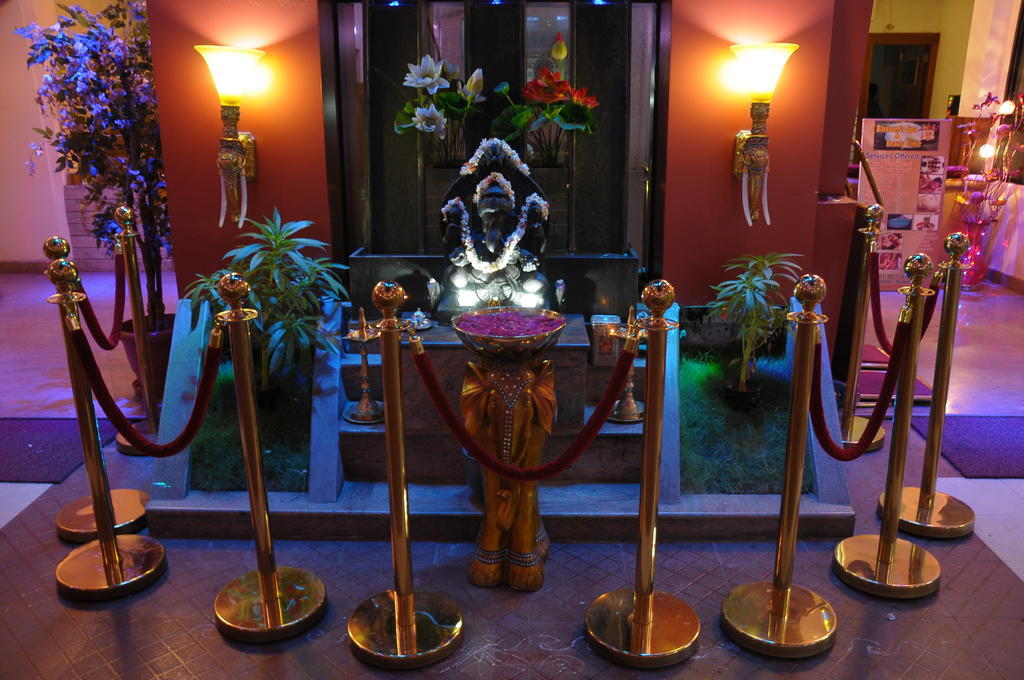 Hotel Kings Kastle Mysore Exterior photo