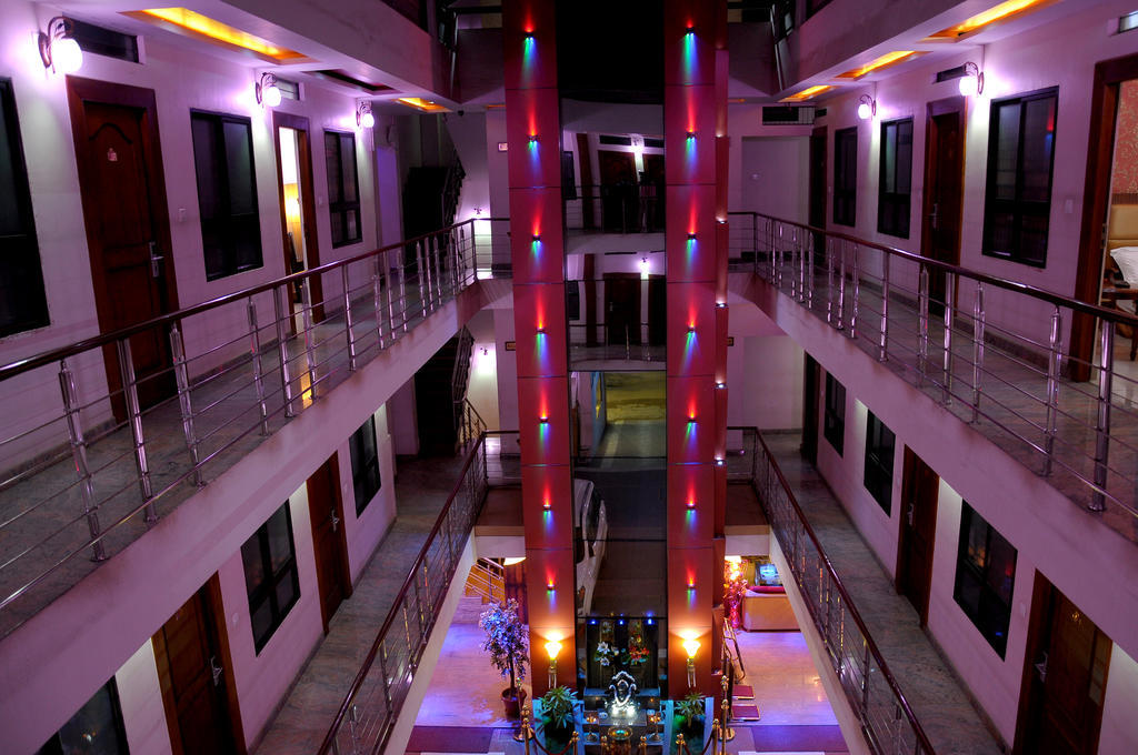 Hotel Kings Kastle Mysore Exterior photo